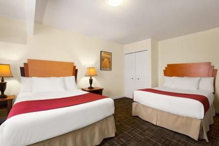 Days Inn & Suites by Wyndham - 3