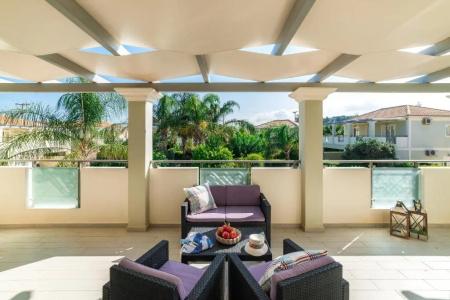 Mamfredas Luxury Resort - 10