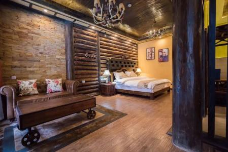 The Ritz-Man Boutique Inn - 42