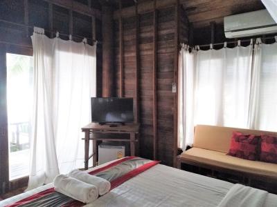 Chivaree and Resort - 3