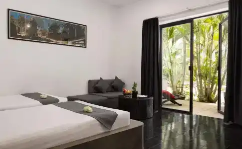 Apsara Greenland Boutique - 3