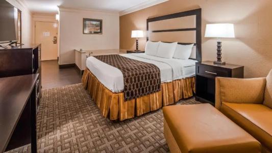 Best Western Riverside Inn - 40