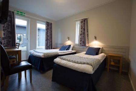 Tylebackl; Sure Collection by Best Western - 66