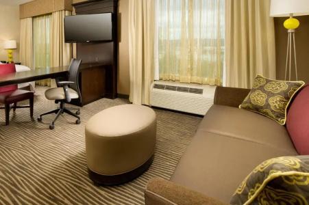 Hampton Inn & Suites/Hamilton Place - 41