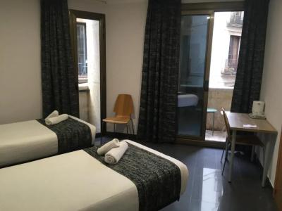Levante Barcelona - 56