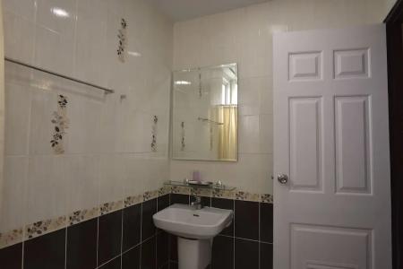 Gold Airport Suites - 52