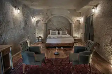 Sarnich Cave Suites - 110