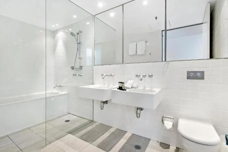 Ultiqa Air On Broadbeach - 340