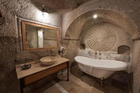 Sarnich Cave Suites - 111