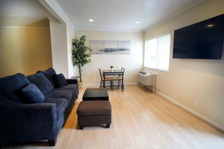 Anaheim Executive Inn & Suites - 123