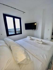 Bianco a Nero Mykonos - 99