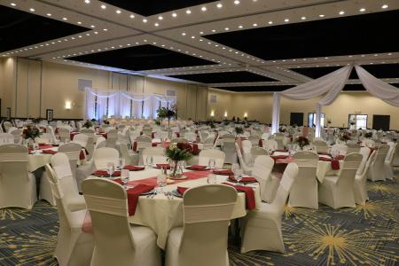 Hilton Garden Inn - 32