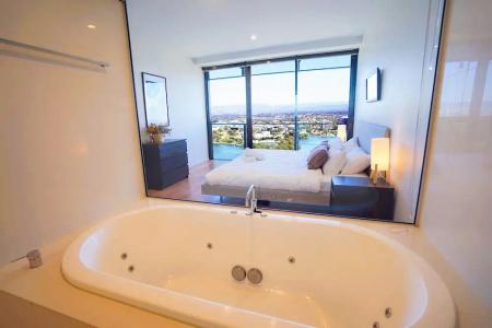 Moorings On Cavill Surfers Paradise - 38