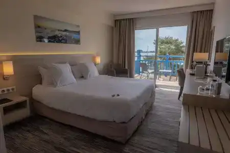 Best Western Plus Le Roof Vannes Bord De Mer - 100