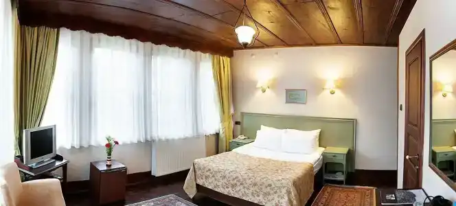 Uğurlu Konakları - 13