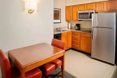 Residence Inn Dallas Park Central - 41