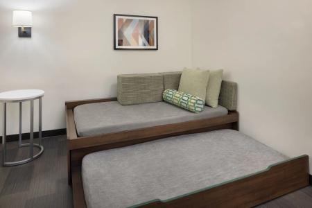 Holiday Inn, An Ihg - 148