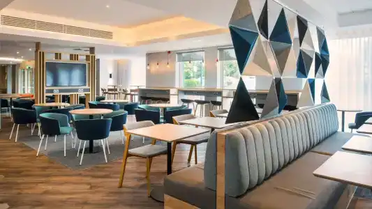 Holiday Inn Express Oxford Kassam Stadium, An Ihg - 19