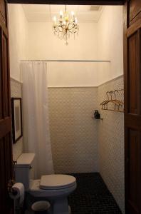 The Bhuthorn Bed & Breakfast - 9