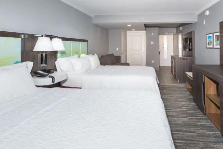 Hampton Inn - 93