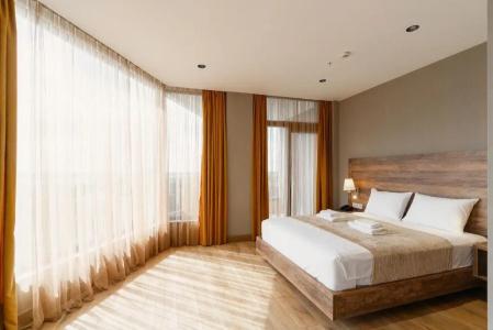 Cozy Loft - 106