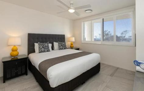 Bay Royal - 227