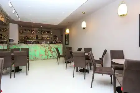 Emerald Boutique - 10