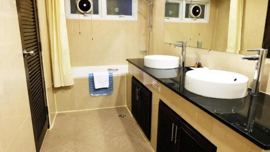 Grand Business Inn - 116