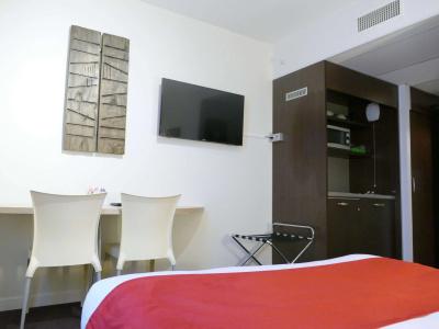 Sure by Best Western Nantes Beaujoire - 46