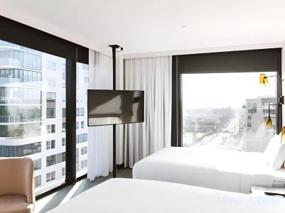 The Godfrey Hollywood - 34