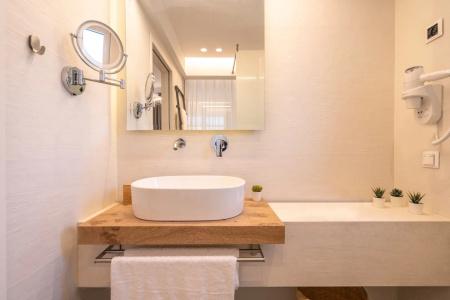 Mirablue Luxury Residences - 78