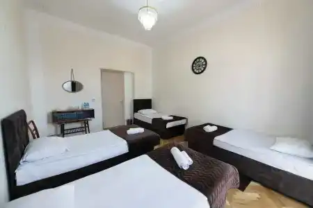 Anna's Guest House - 86