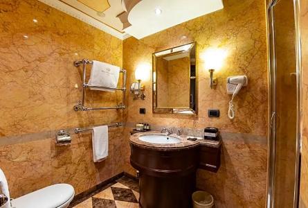 River Chateau - 85