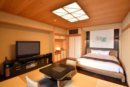 Luxury Wa Kazeno Kaori - 1