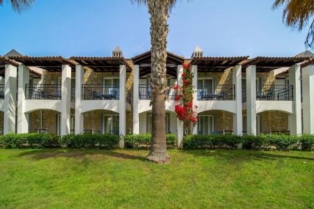 Tiana Beach Resort - 55