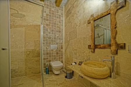 Risus Cave Suites - 36