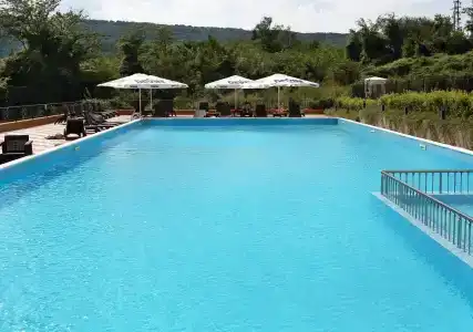 White Rock Castle Suite & SPA - 11