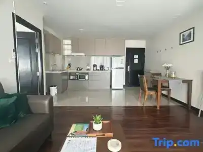 J Town Serviced - 50