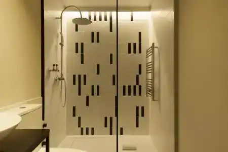Icon Embassy - 64