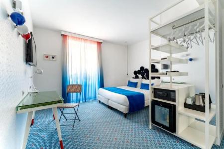 34B - Astotel - 121