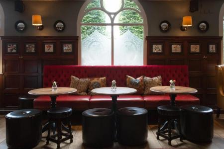 Coach & Horses - 16