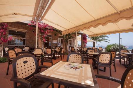 Blu Laconia Village - 14