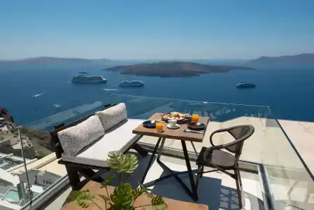 Daydream Luxury Suites - 31