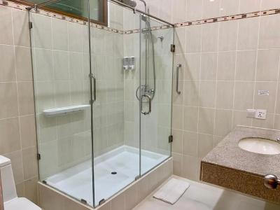 Febri's & Spa - 8