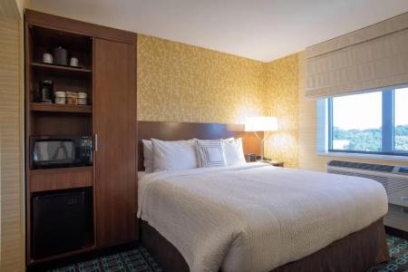Fairfield Inn & Suites by Marriott New York/Fresh Meadows - 21