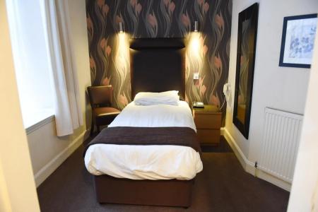 Sandyford - 40