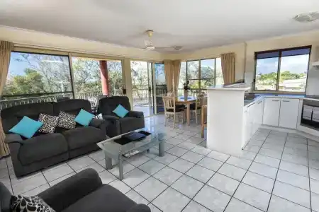Tasman Holiday Parks - Torquay Palms - 5