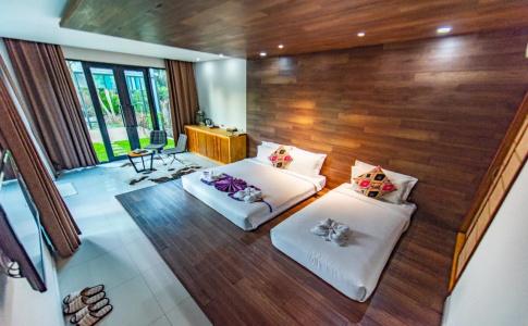 Corner Spa - 1