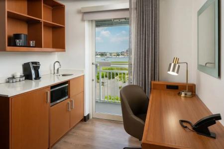 SpringHill Suites by Marriott Charleston Riverview - 75