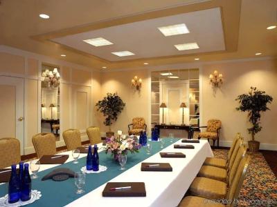 Deltas by Marriott - 15